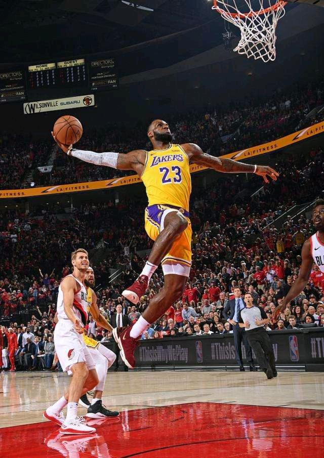 火箭完败掘 火箭完败掘