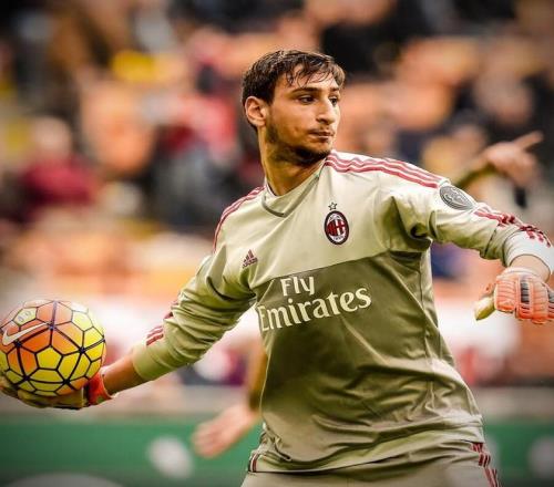 的头号前锋 的头号前锋